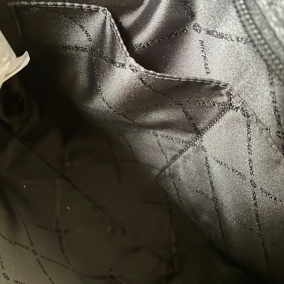 NWT MICHAEL KORS Jet Set Travel large  messenger CROSSBODY BAG blk gray pockets - Picture 15 of 17